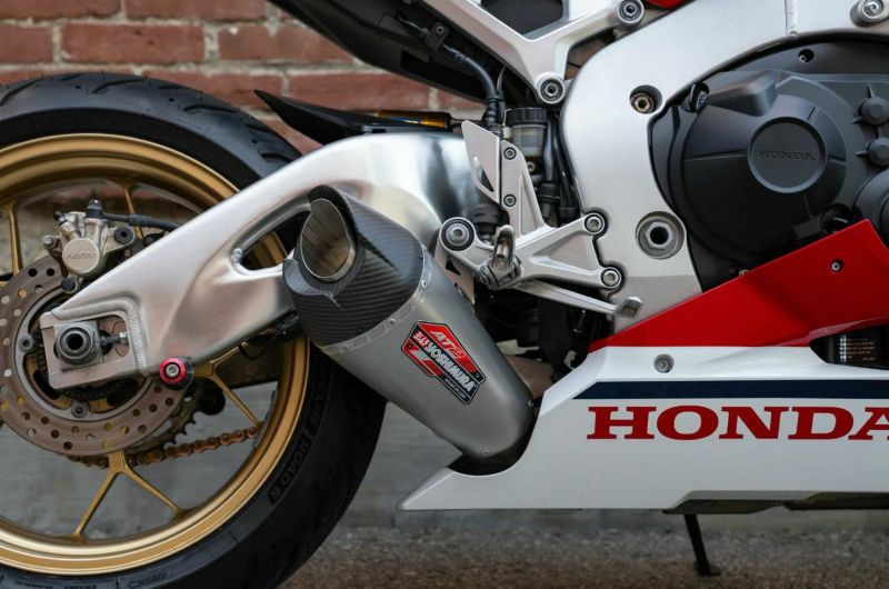 000000061120-09-l.jpg?t=