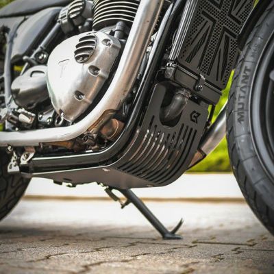 TRIUMPH ボンネビル T100 T120 スキッドプレート トライアンフ ボンネビル T100/T120 スキッドプレート サテンブラック BAAK