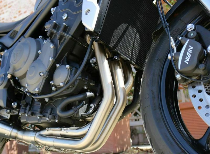 G.P.R. フルシステムマフラー M3 Inox ハイポジション TRIUMPH