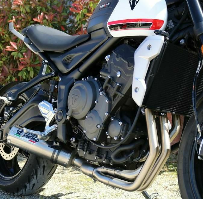 トライアンフ TRIDENT660(トライデント660) |マフラー