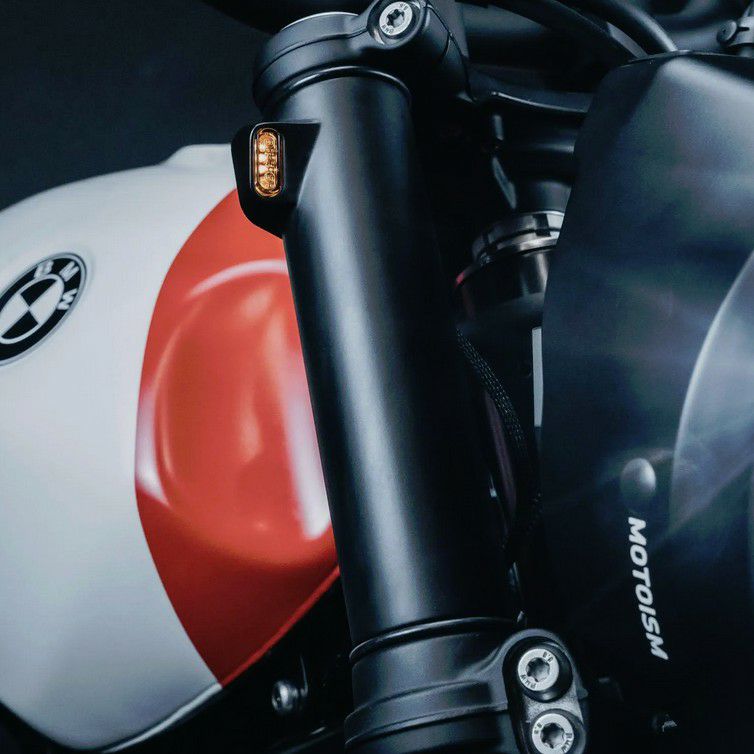 BMW 純正品 RnineT ウインカー 左右　1セット BMW 純正品 RnineT ウインカー 左右1セット