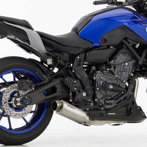 美品XSR700 MT-07マフラー IXRACE IXILキャタライザー触媒 美品XSR700 MT-07マフラー IXRACE IXILキャタライザー触媒