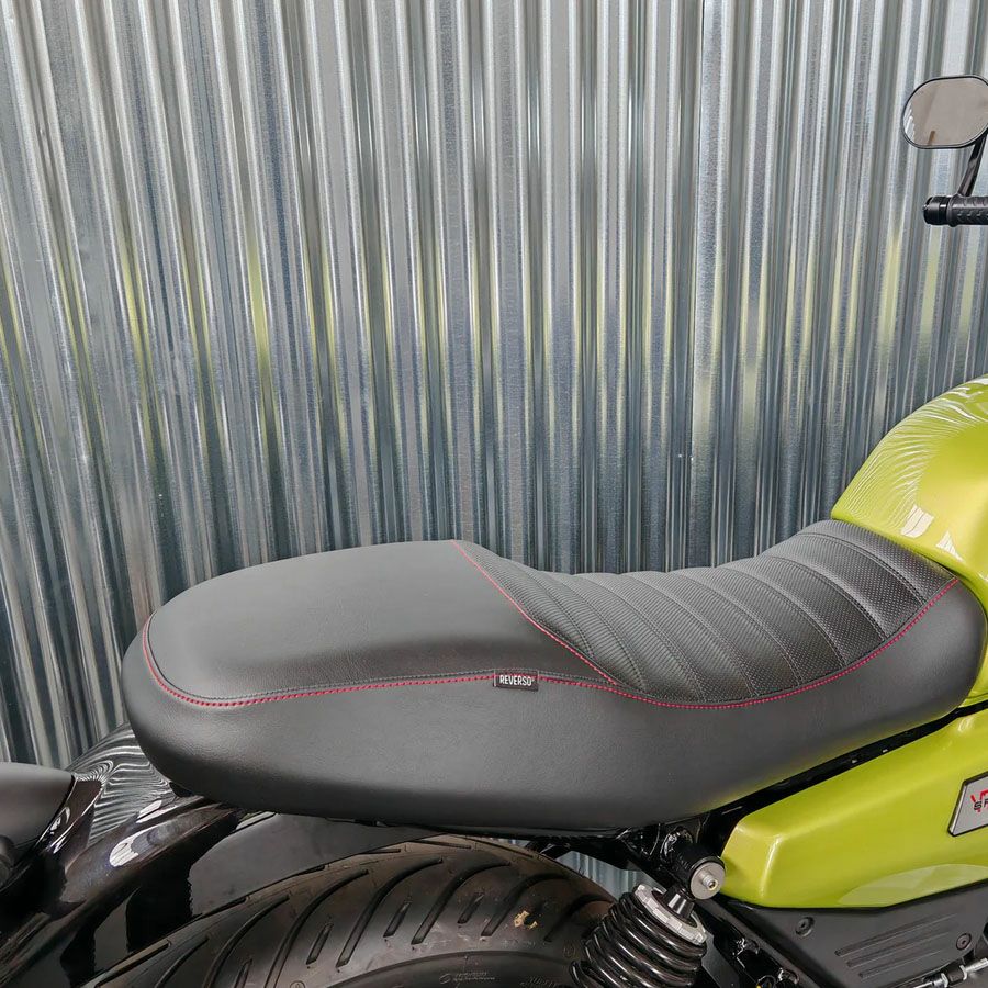 モトグッチ V7 850 21- シートカバー RVRS MOTO | バイクカスタム