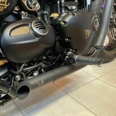 トライアンフ ボンネビルボバー25～ リバースコーン スリップオン