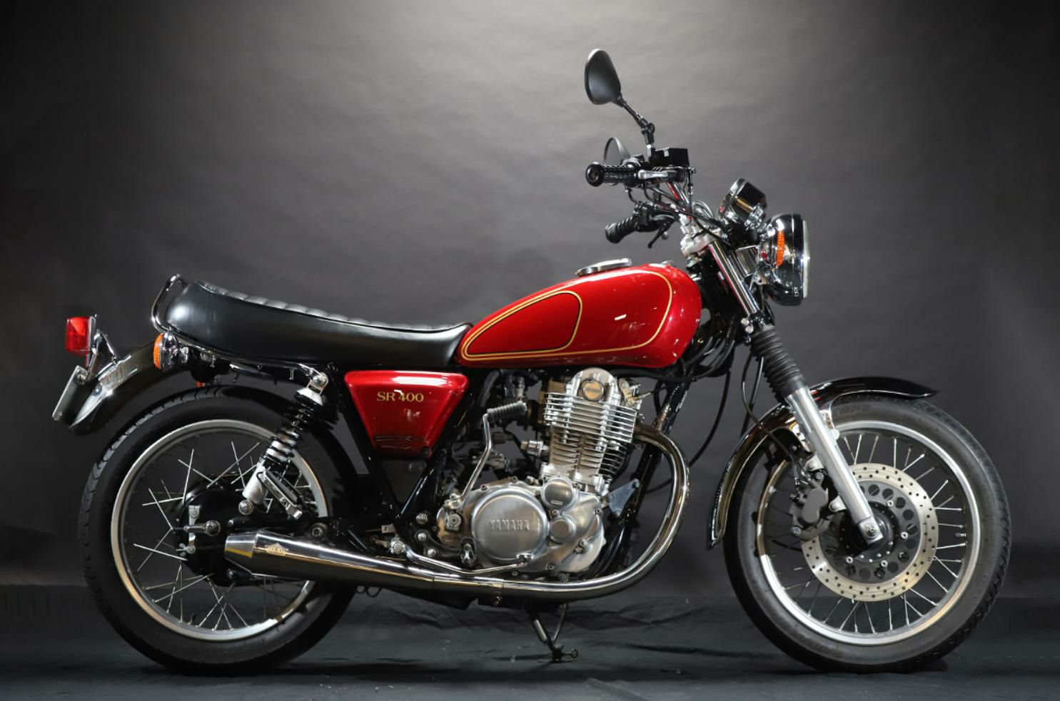 ヤマハ SR400 トラディショナルナロータンク (キャブレターモデル) 未