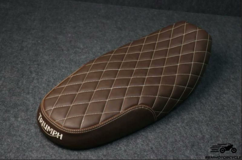 トライアンフ スクランブラー 1200 X/XC/XE MJ プレミアムシート