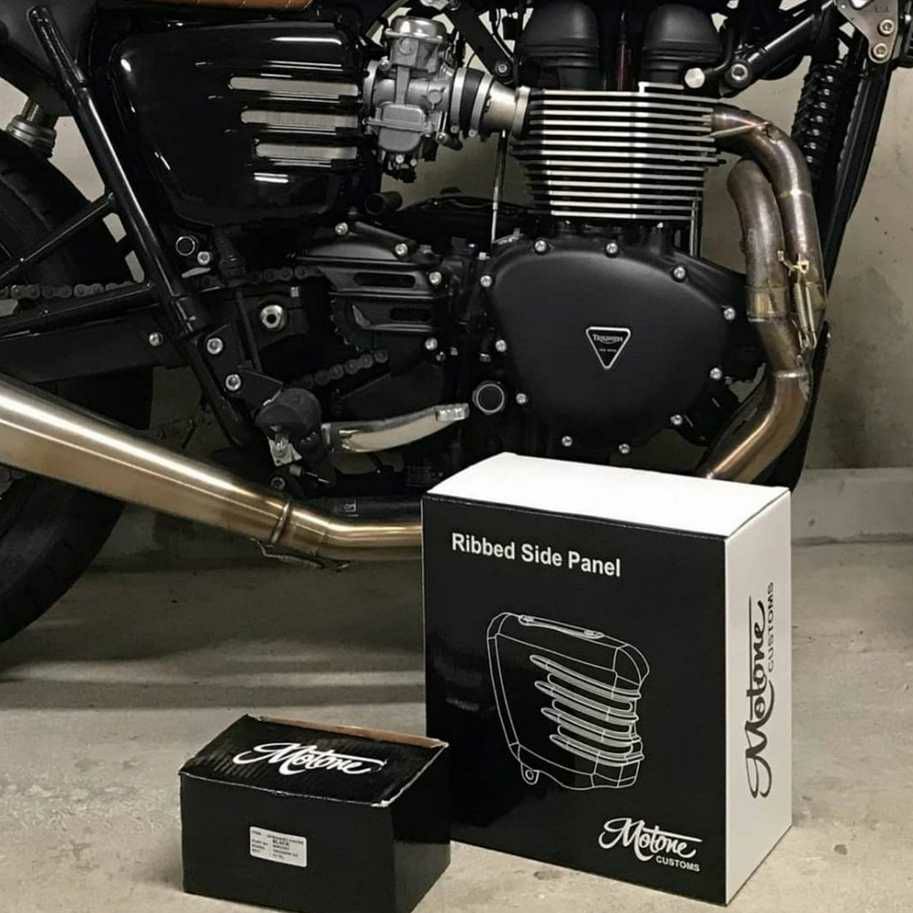 Triumph ボンネビルT120 (16-26) リブ付サイドパネル マットブラック